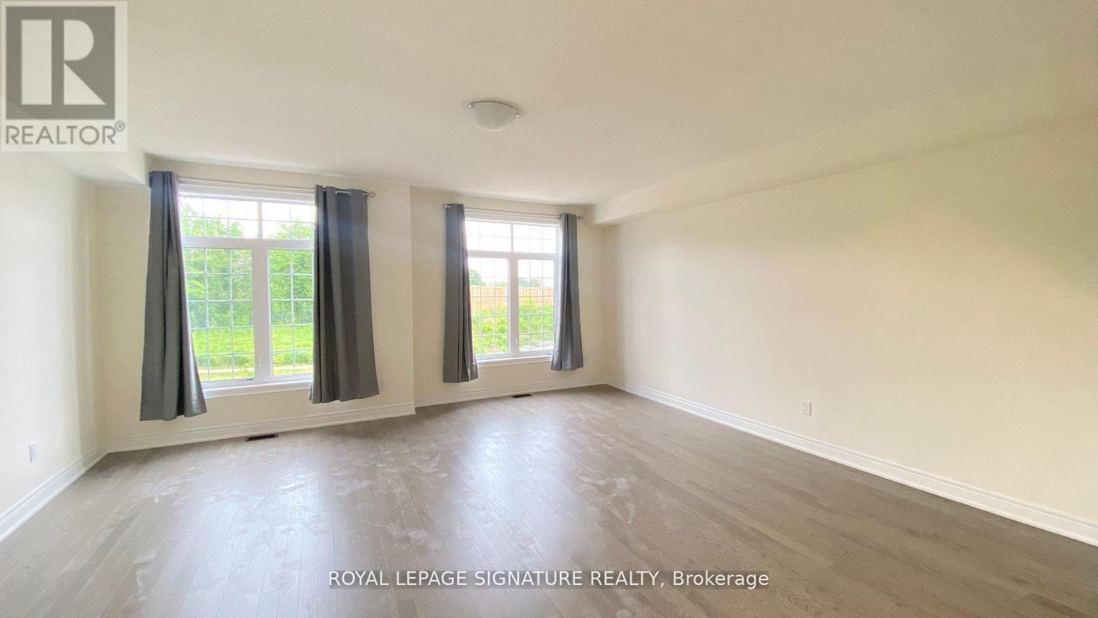 303 Kirkham Drive, Markham, Ontario  L3S 0E9 - Photo 7 - N12261488