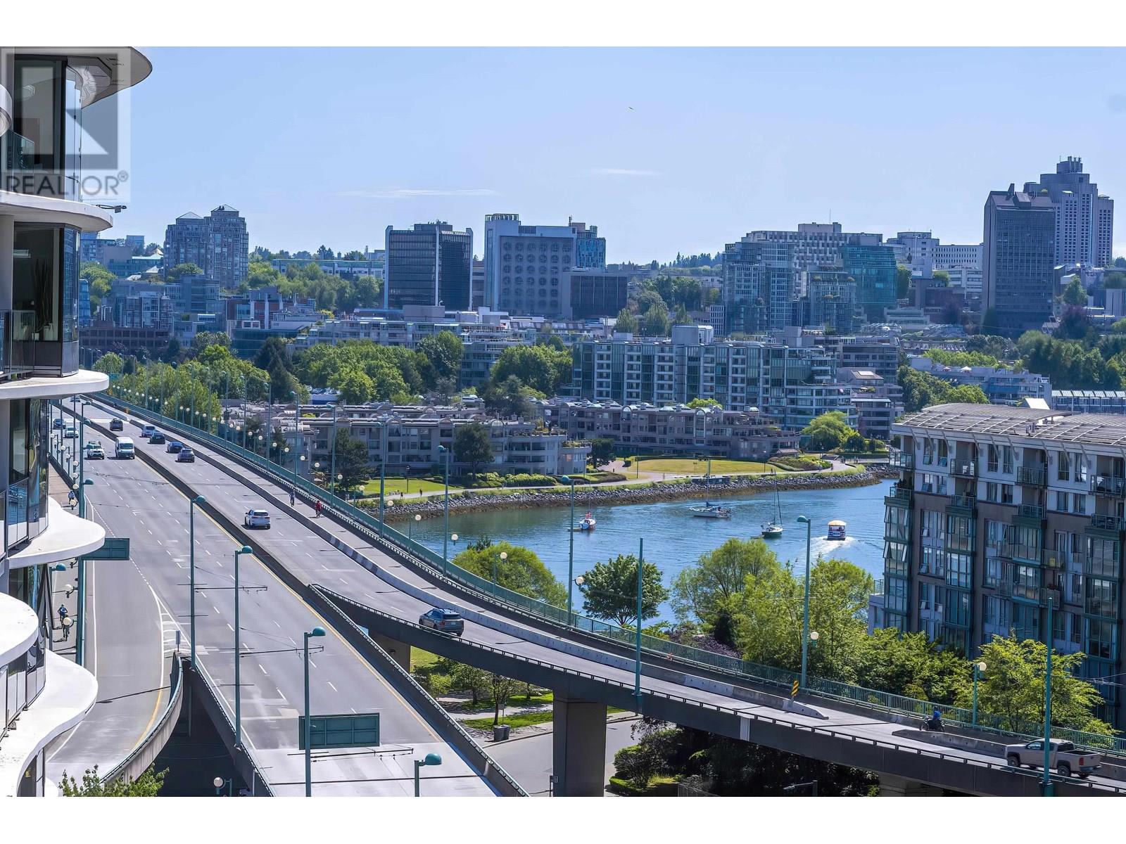 1219 68 SMITHE STREET, vancouver, British Columbia