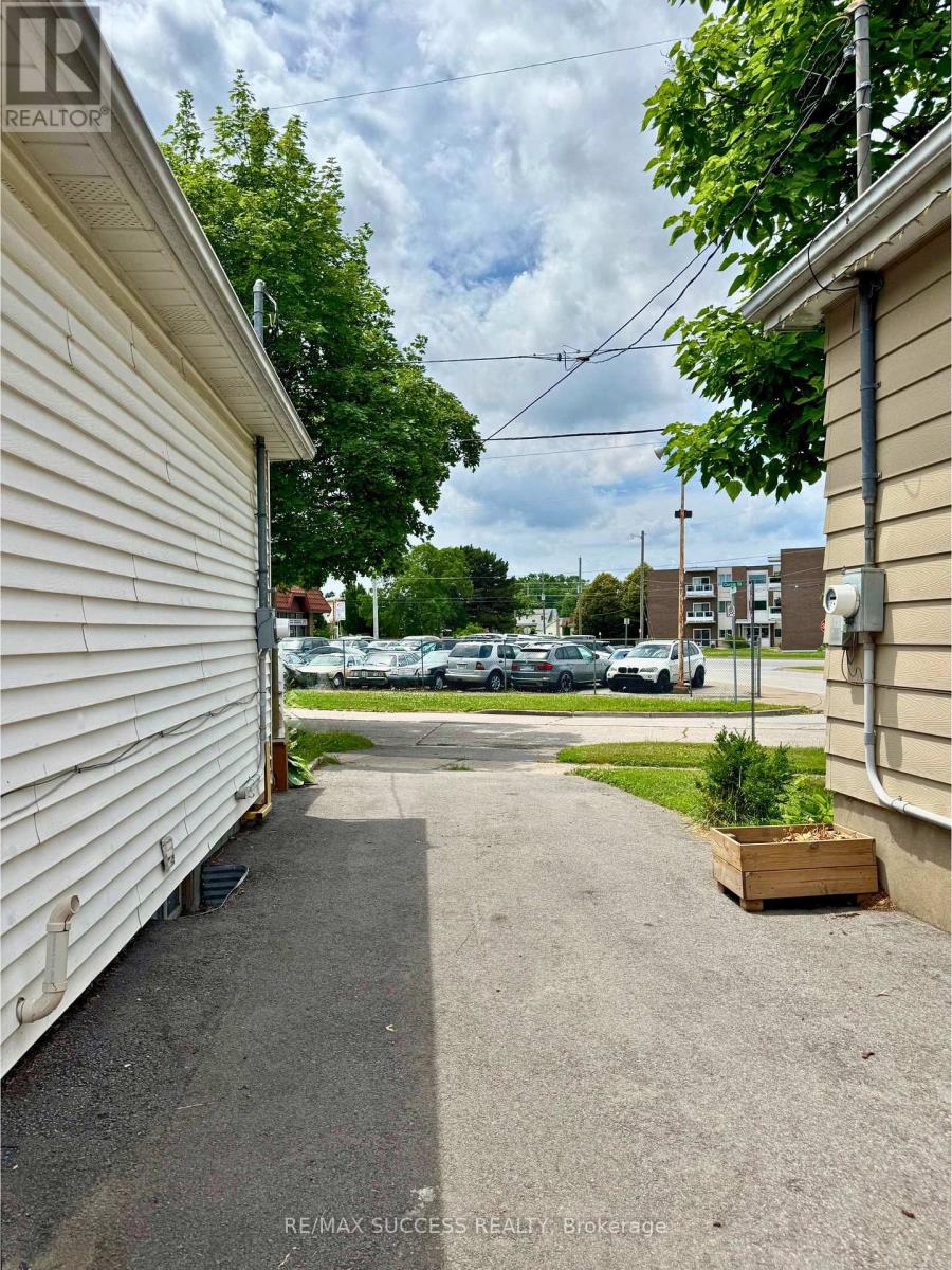 78 Currie Street, St. Catharines, Ontario  L2M 5N1 - Photo 20 - X12261511