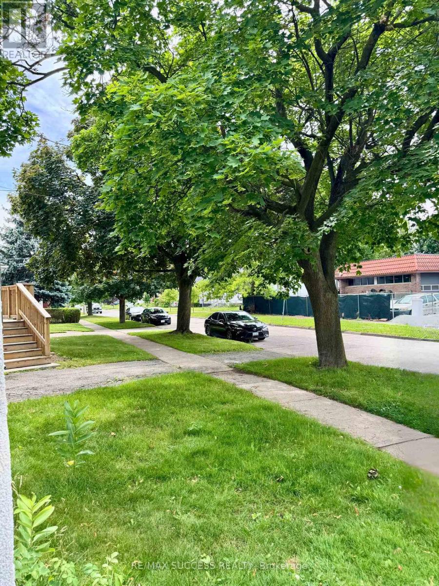 78 Currie Street, St. Catharines, Ontario  L2M 5N1 - Photo 23 - X12261511