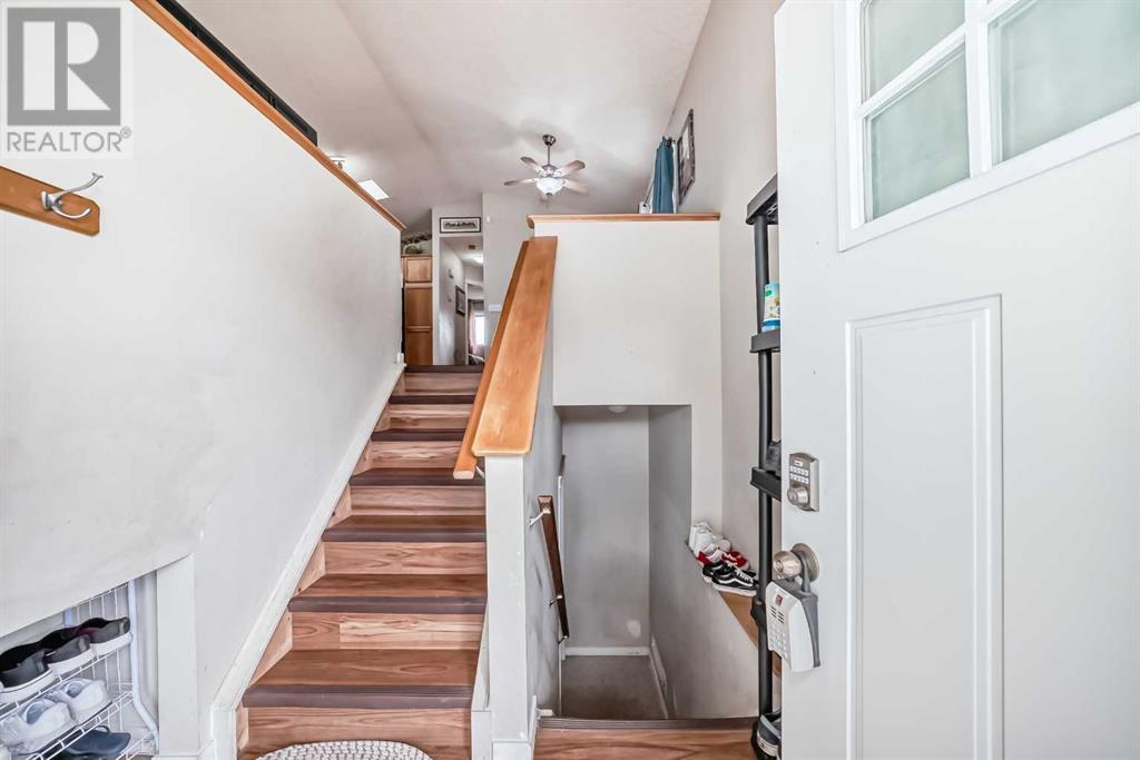 Property at 48 Bridleridge Road SW image 3