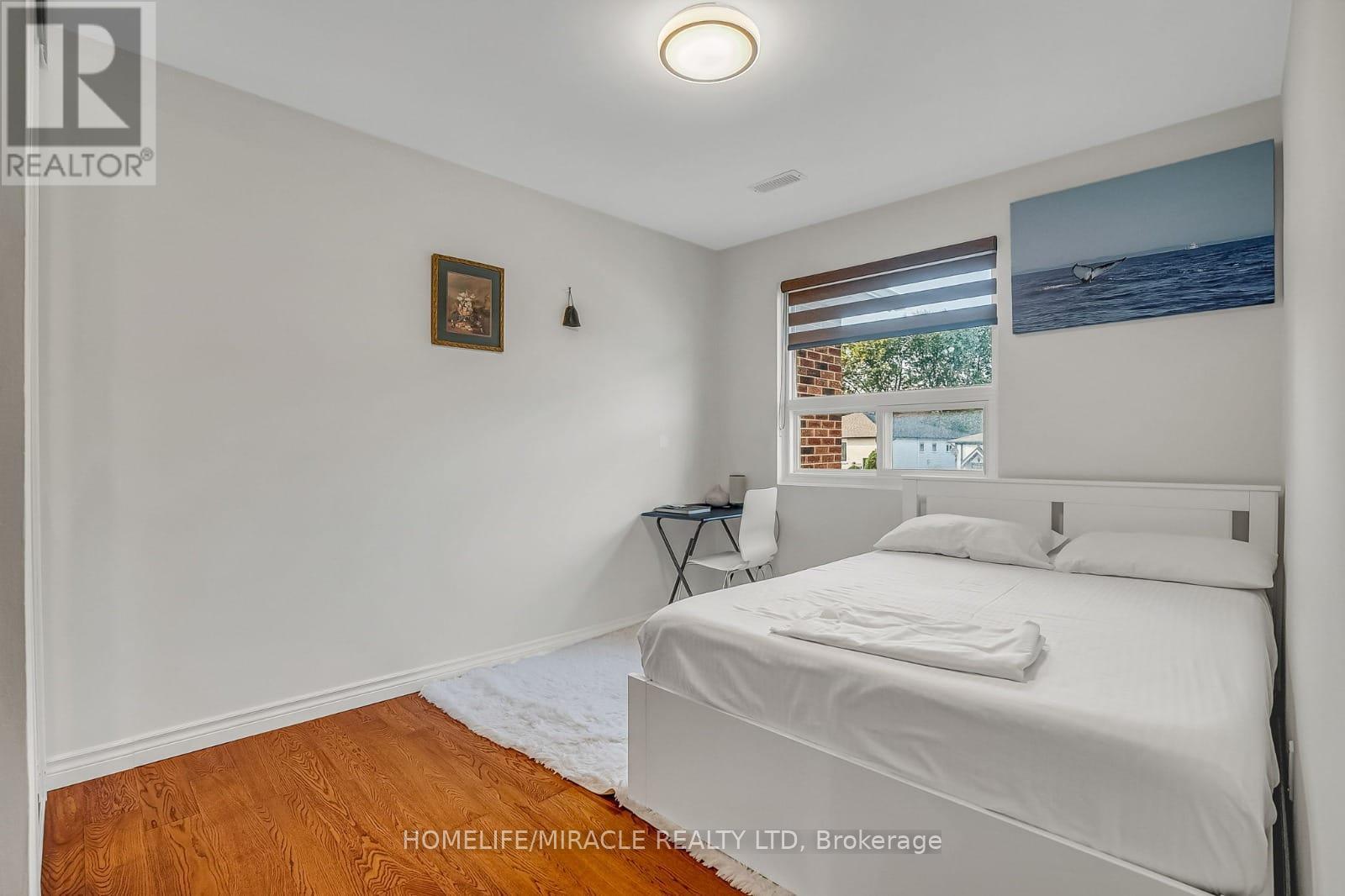 102 Micmac Crescent, Toronto (Pleasant View), Ontario  M2H 2K2 - Photo 10 - C12261538