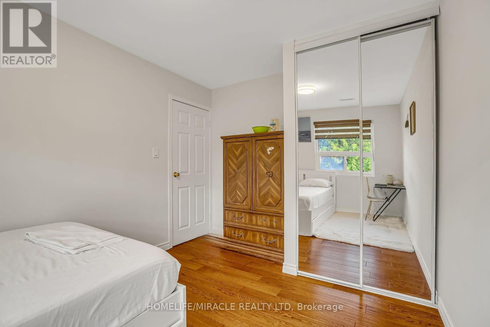 102 Micmac Crescent, Toronto (Pleasant View), Ontario  M2H 2K2 - Photo 13 - C12261538