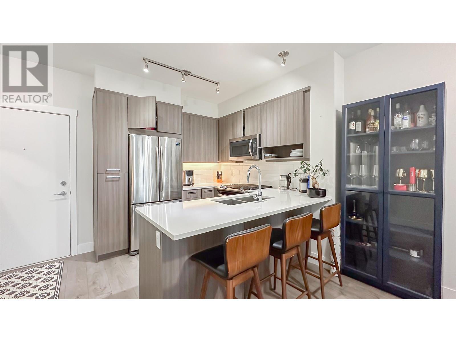 203 1306 Fifth Avenue, New Westminster, British Columbia  V3M 0K5 - Photo 6 - R3008459