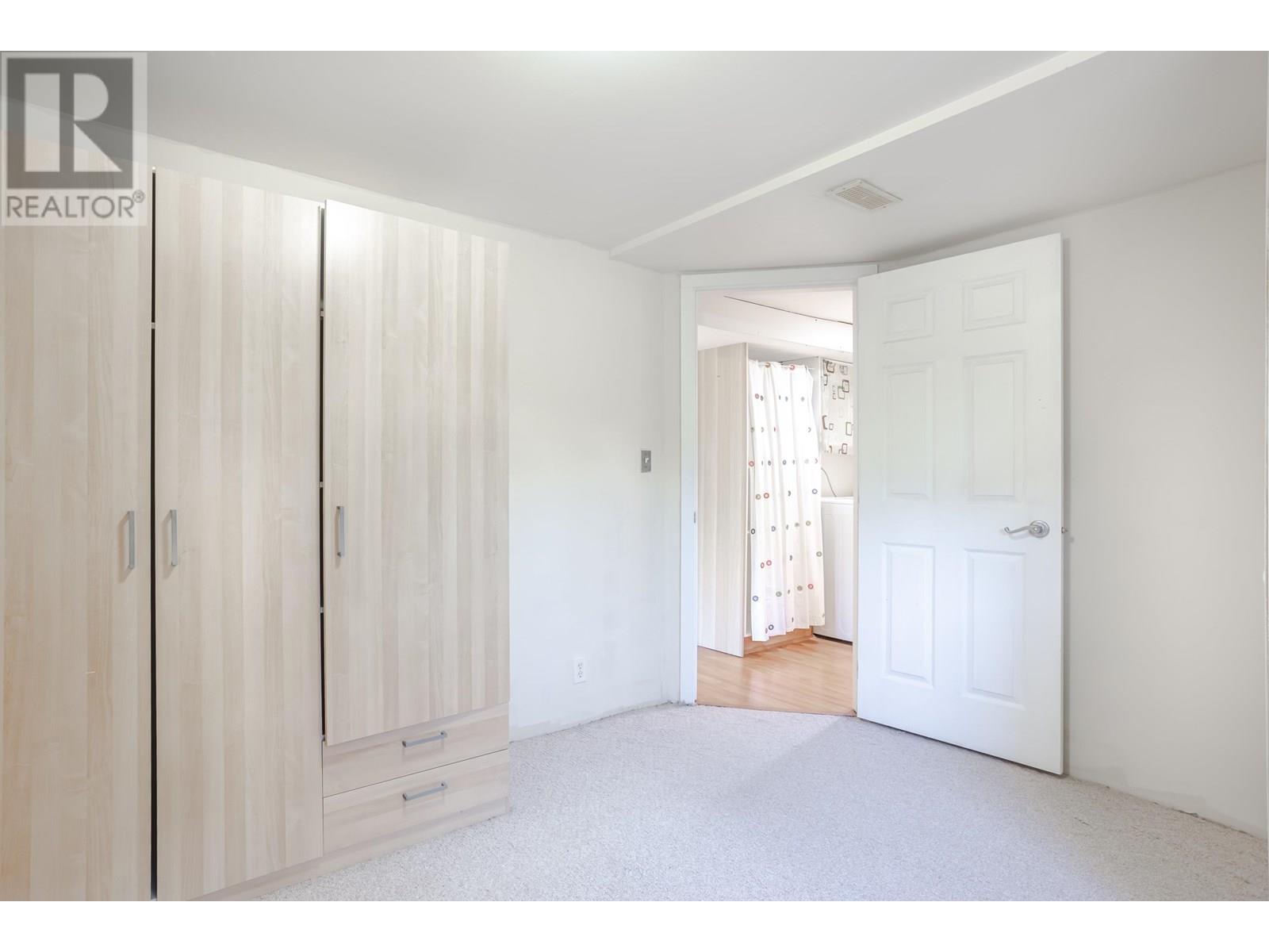 866 W 59th Avenue, Vancouver, British Columbia  V6P 1X7 - Photo 19 - R3022875