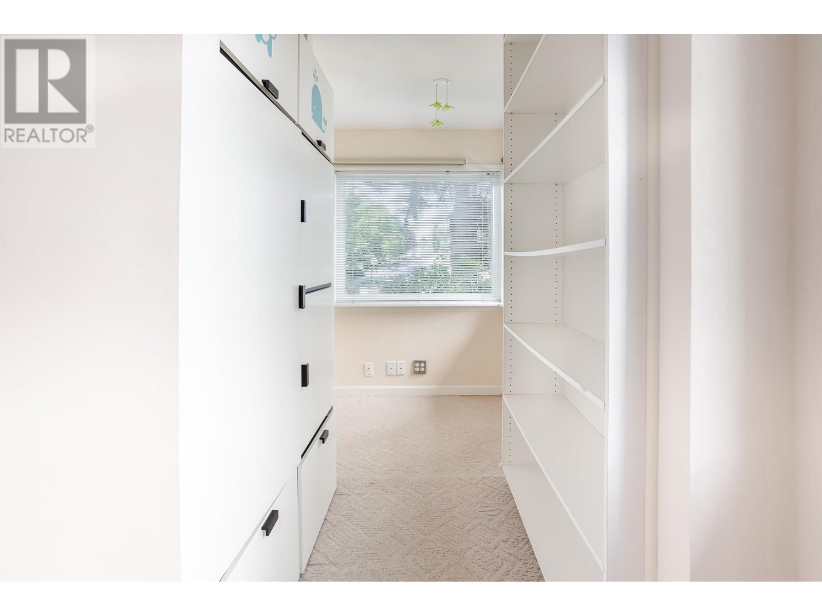 866 W 59th Avenue, Vancouver, British Columbia  V6P 1X7 - Photo 14 - R3022875