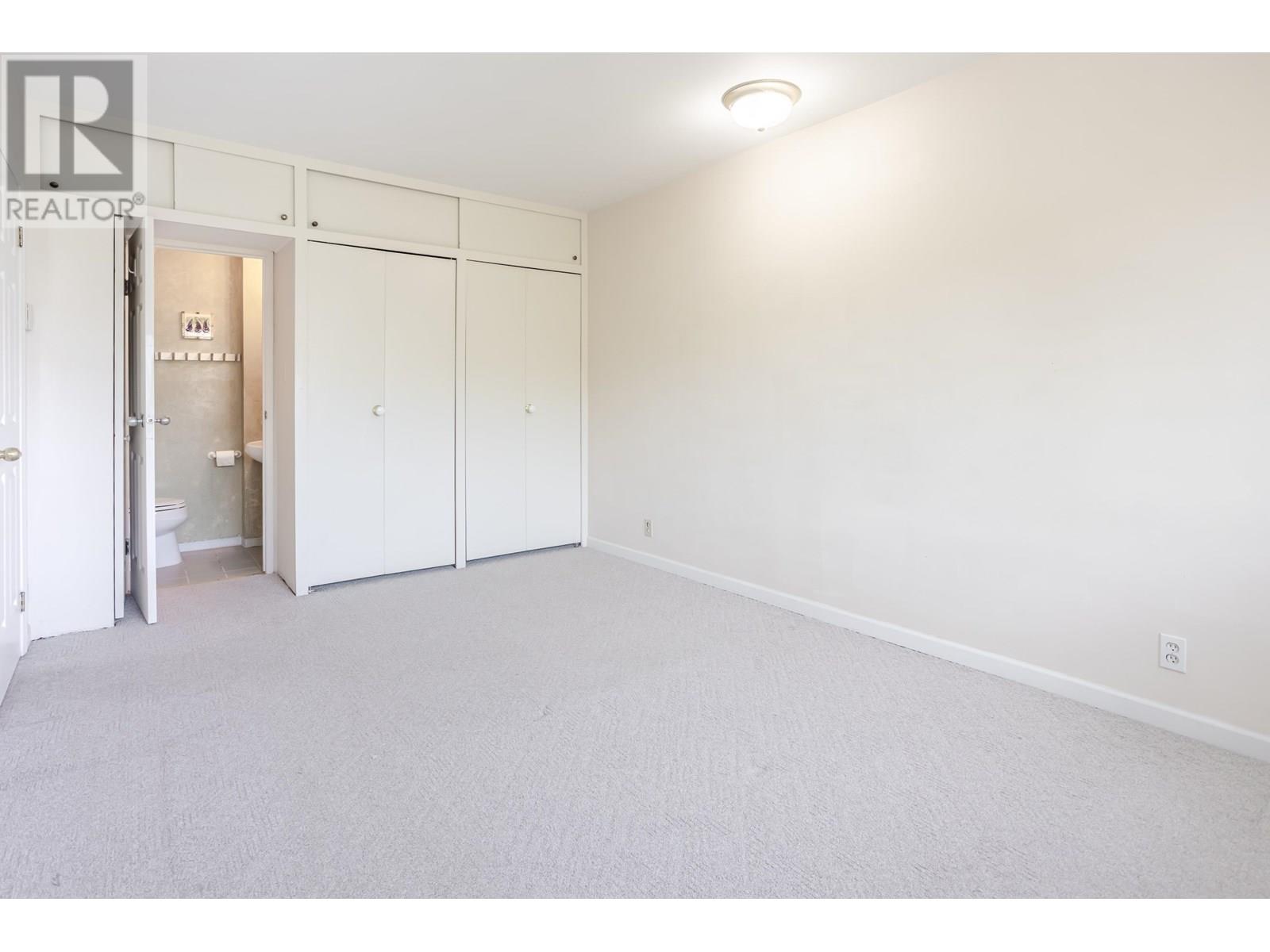 866 W 59th Avenue, Vancouver, British Columbia  V6P 1X7 - Photo 10 - R3022875
