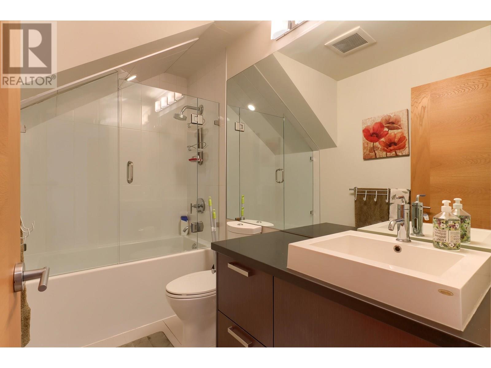 2915 Wall Street, Vancouver, British Columbia  V5K 0A6 - Photo 12 - R3020065