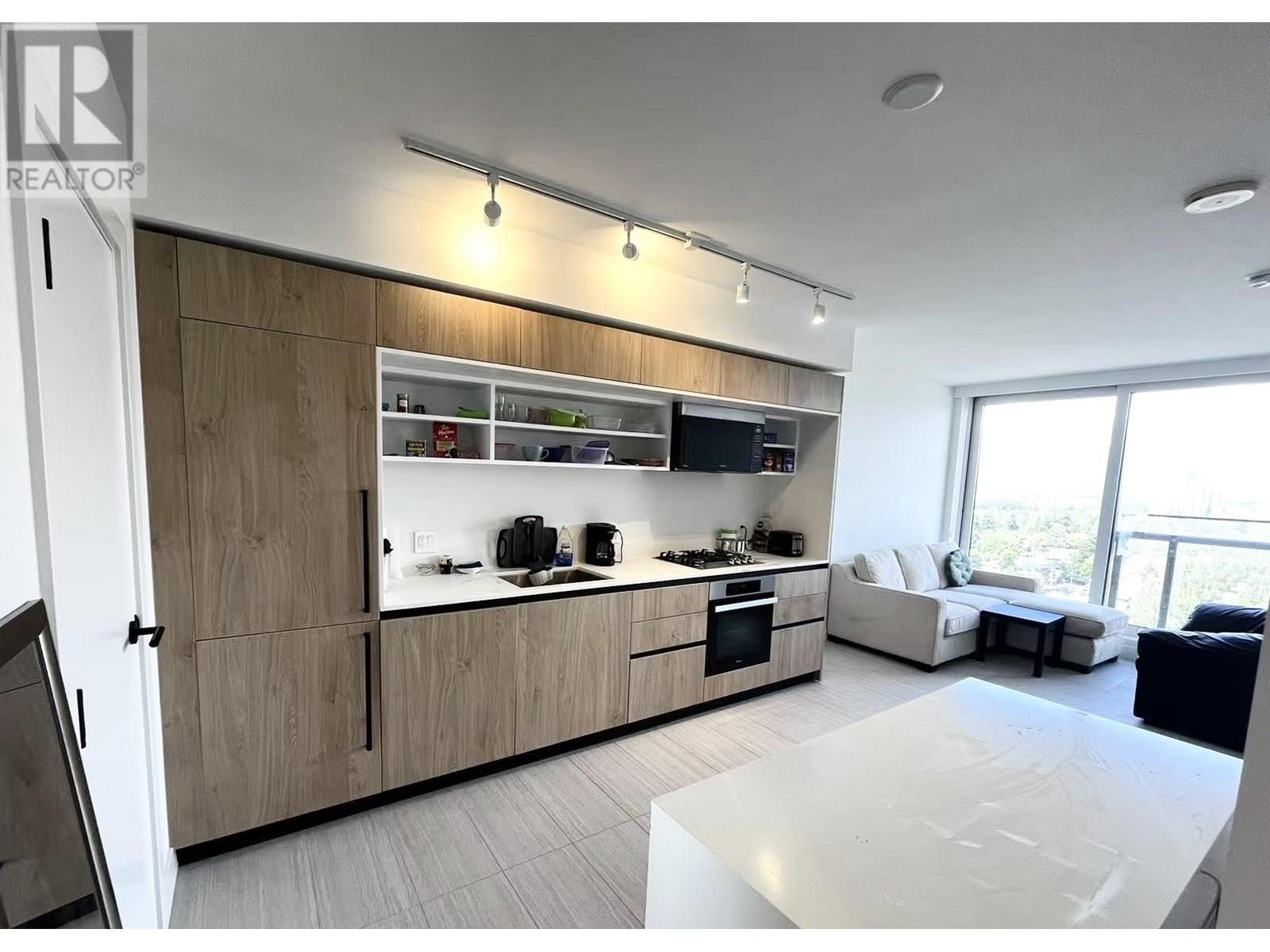 1602 5058 Joyce Street, Vancouver, British Columbia  V5R 0J9 - Photo 2 - R3022773