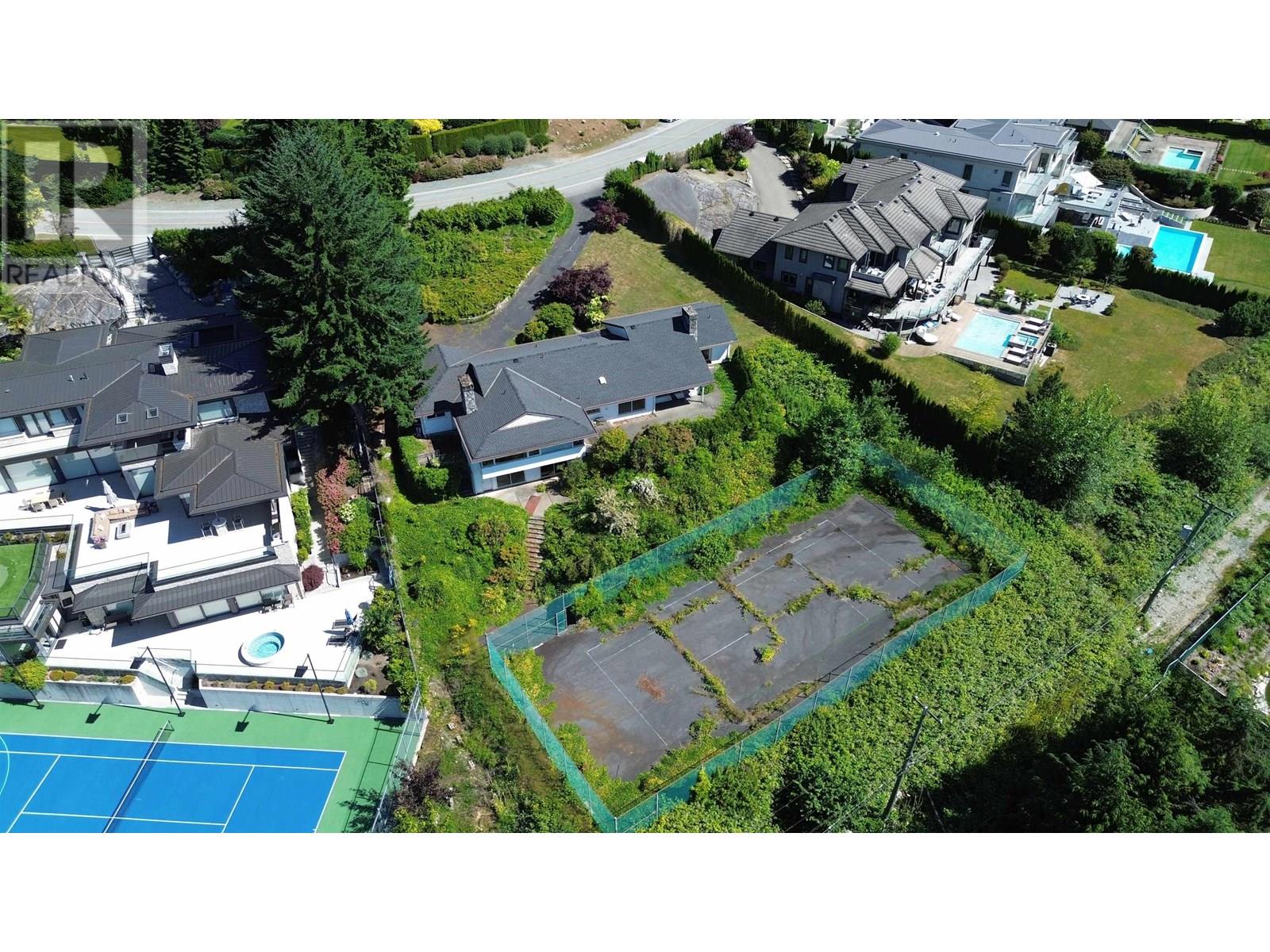1028 Eyremount Drive, West Vancouver, British Columbia  V7S 2B3 - Photo 6 - R3022102
