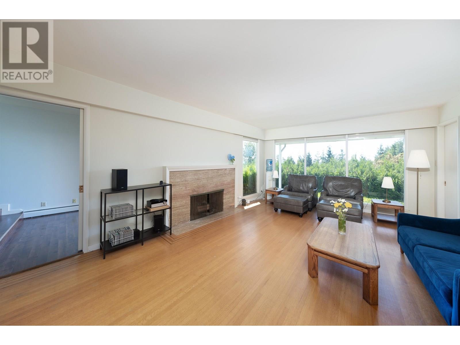 1028 Eyremount Drive, West Vancouver, British Columbia  V7S 2B3 - Photo 29 - R3022102