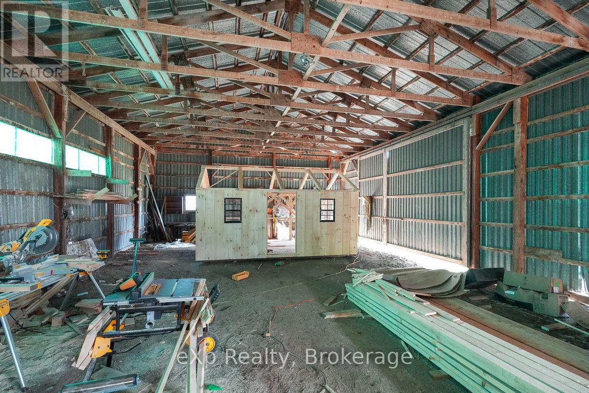 522357 Concession 12 Ndr, West Grey, Ontario  N0G 1S0 - Photo 14 - X12102310