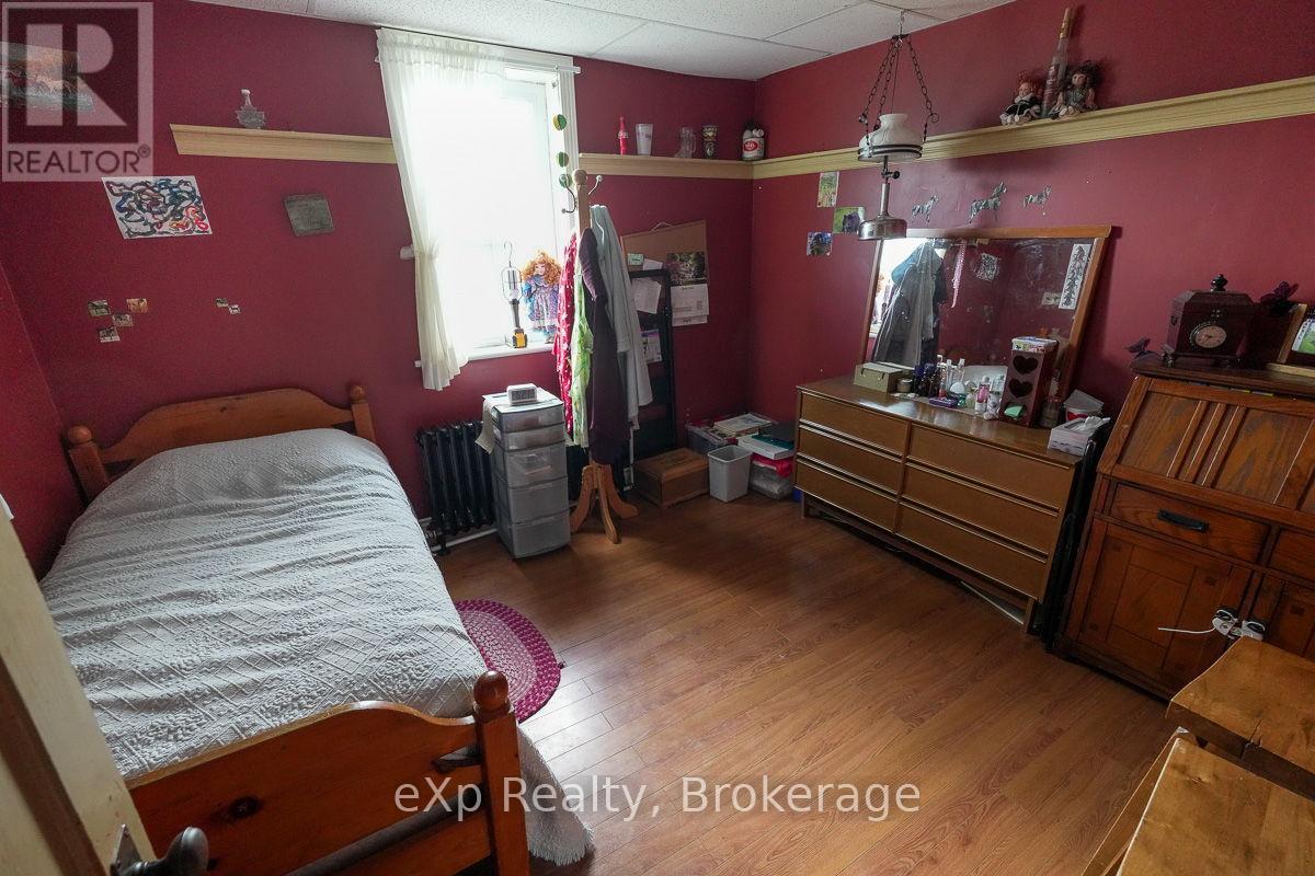 522357 Concession 12 Ndr, West Grey, Ontario  N0G 1S0 - Photo 25 - X12102310