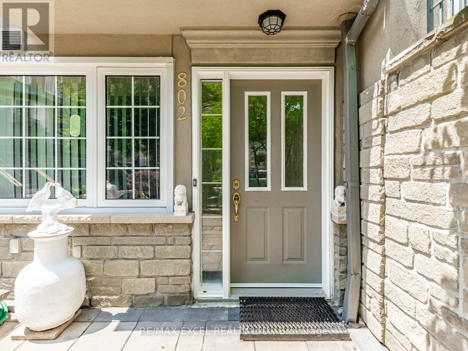 Property at 802 - 188 BONIS AVENUE image 3