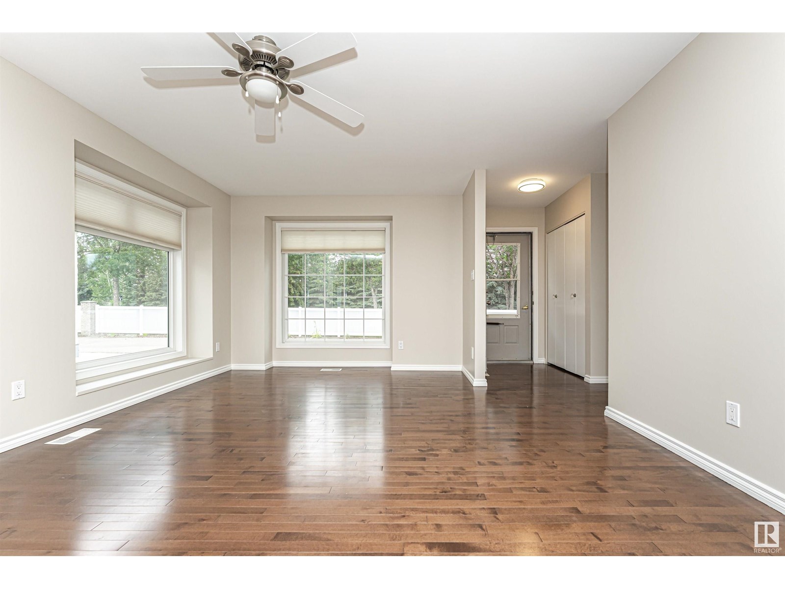 Property at 9120 GRANDIN RD image 4