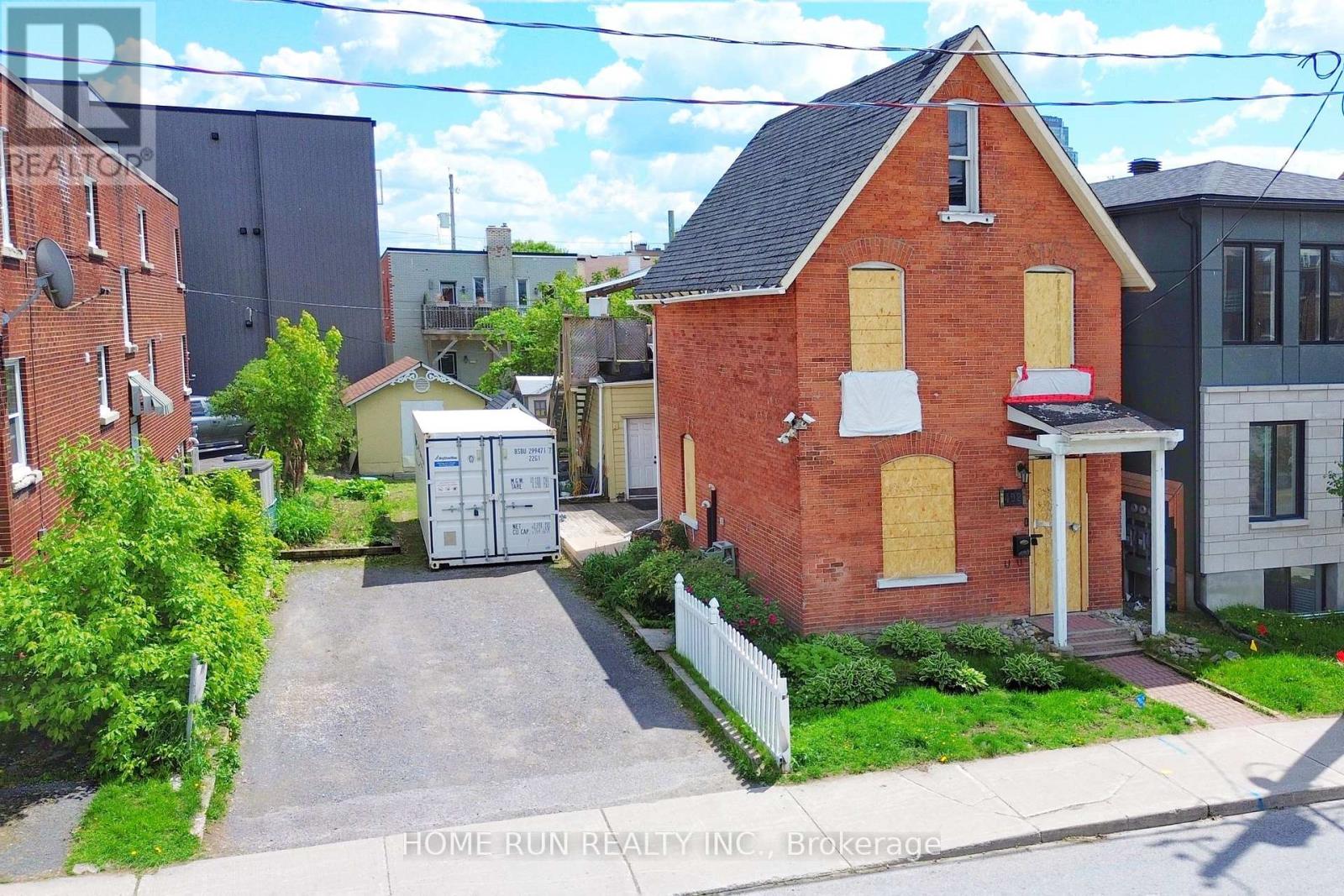 Property at 402 ARLINGTON AVENUE image 1