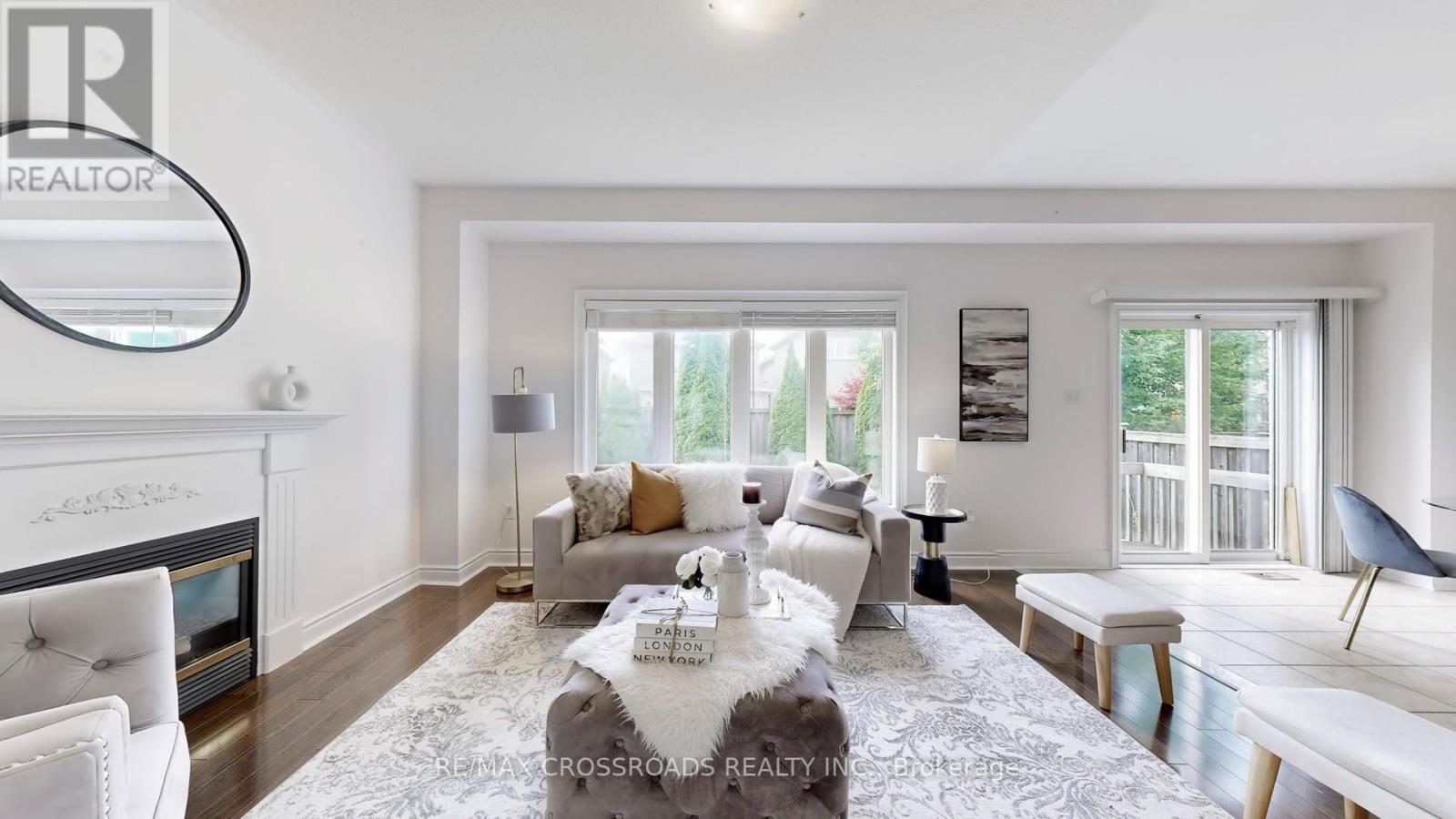 Property at 43 CRESCENDO AVENUE image 3