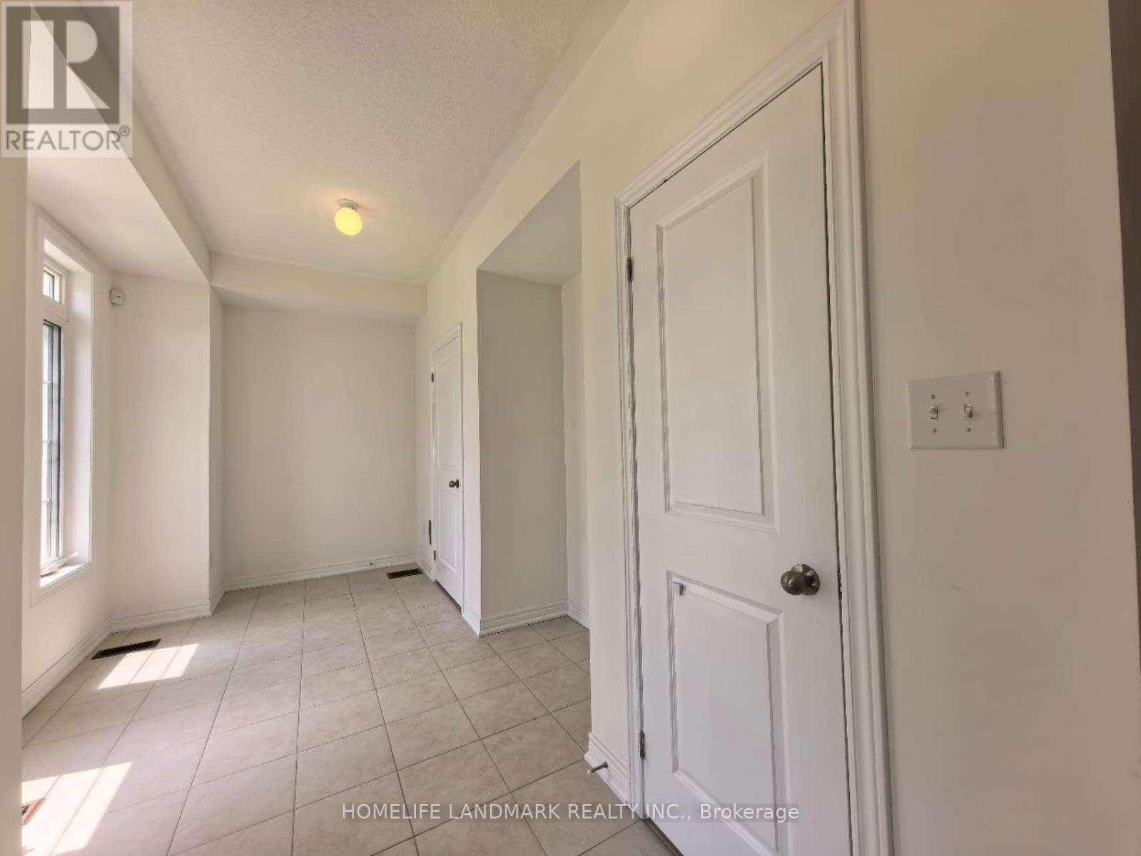 Property at 280 KING ROAD image 2