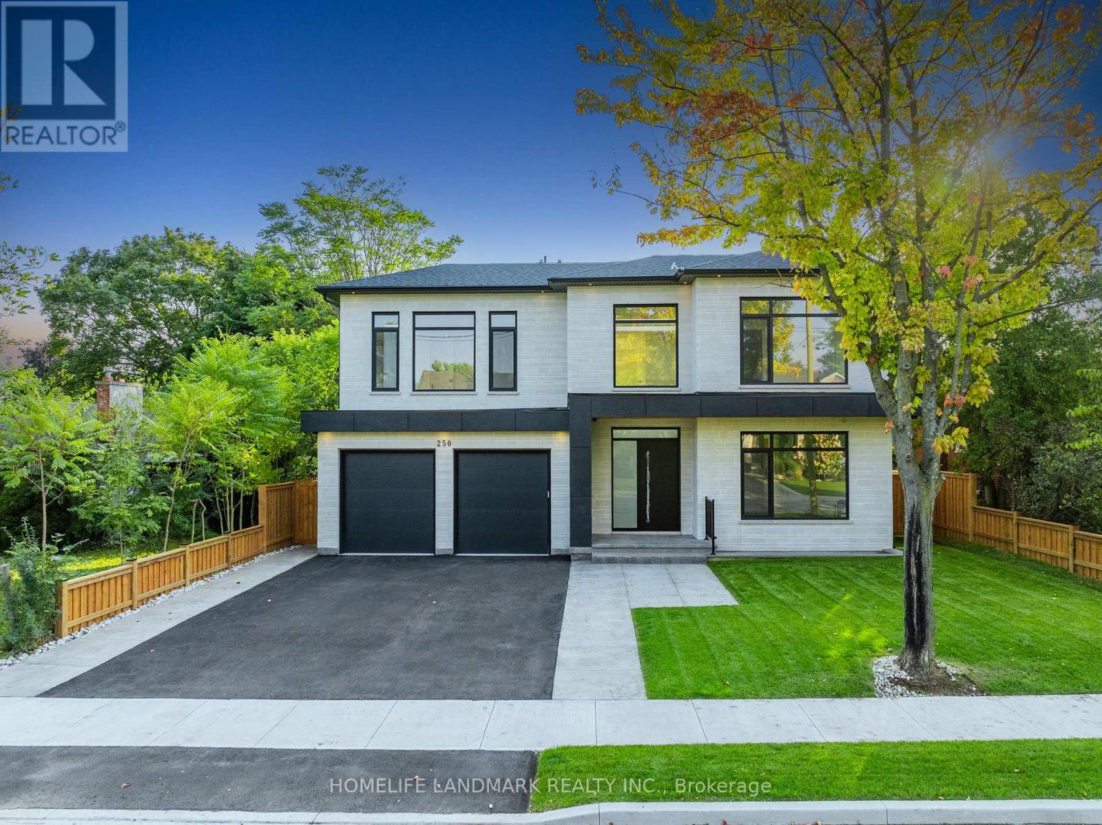 Property at 250 JONES STREET image 2