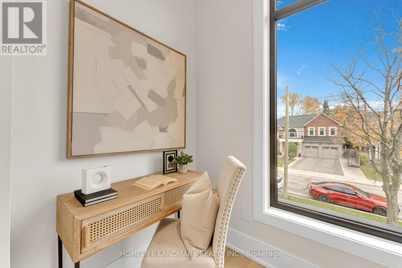 250 Jones Street, Oakville (Br Bronte), Ontario  L6L 3G4 - Photo 33 - W12261634