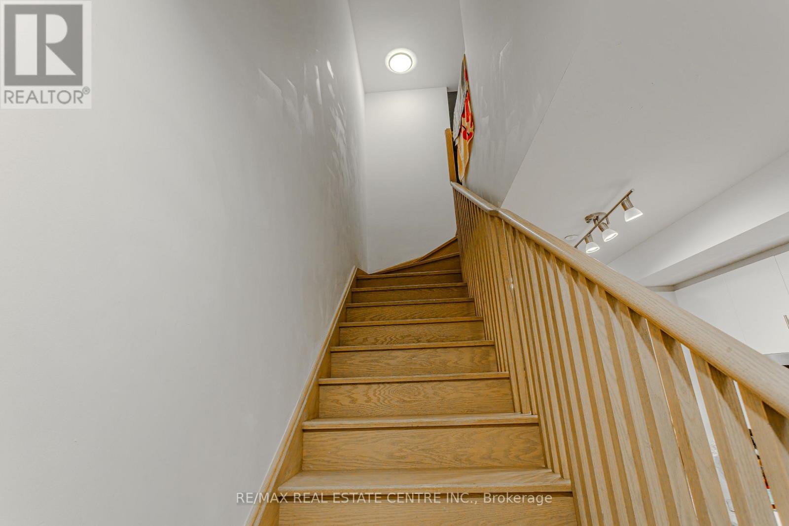 #102 - 345 Wheat Boom Drive, Oakville, Ontario  L6H 7X4 - Photo 20 - W12261660