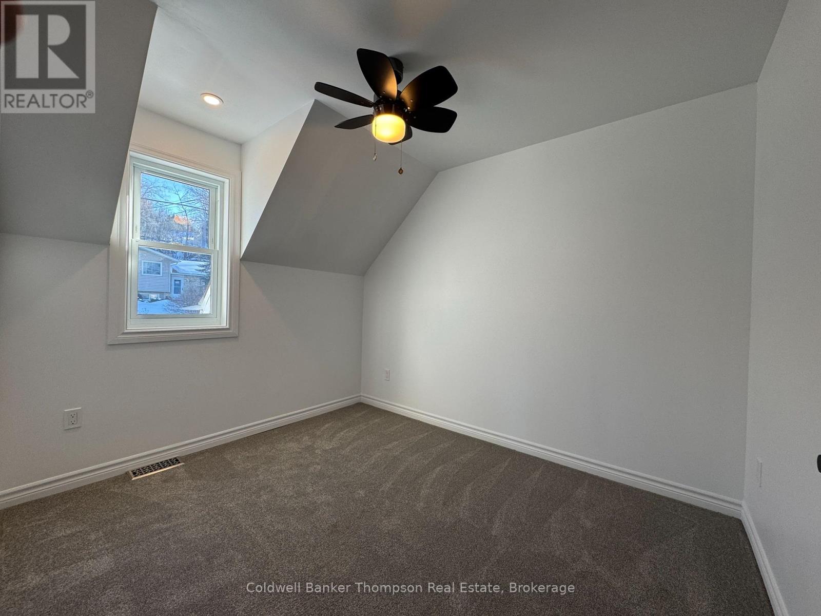158 Main Street W, Huntsville, Ontario  P1H 1X8 - Photo 17 - X12248583
