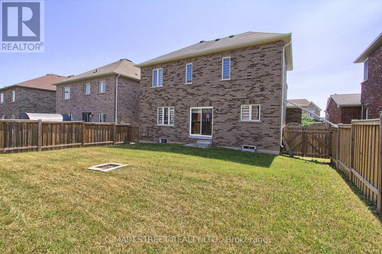 1386 Dallman Street, Innisfil (Lefroy), Ontario  L0L 1W0 - Photo 47 - N12261748