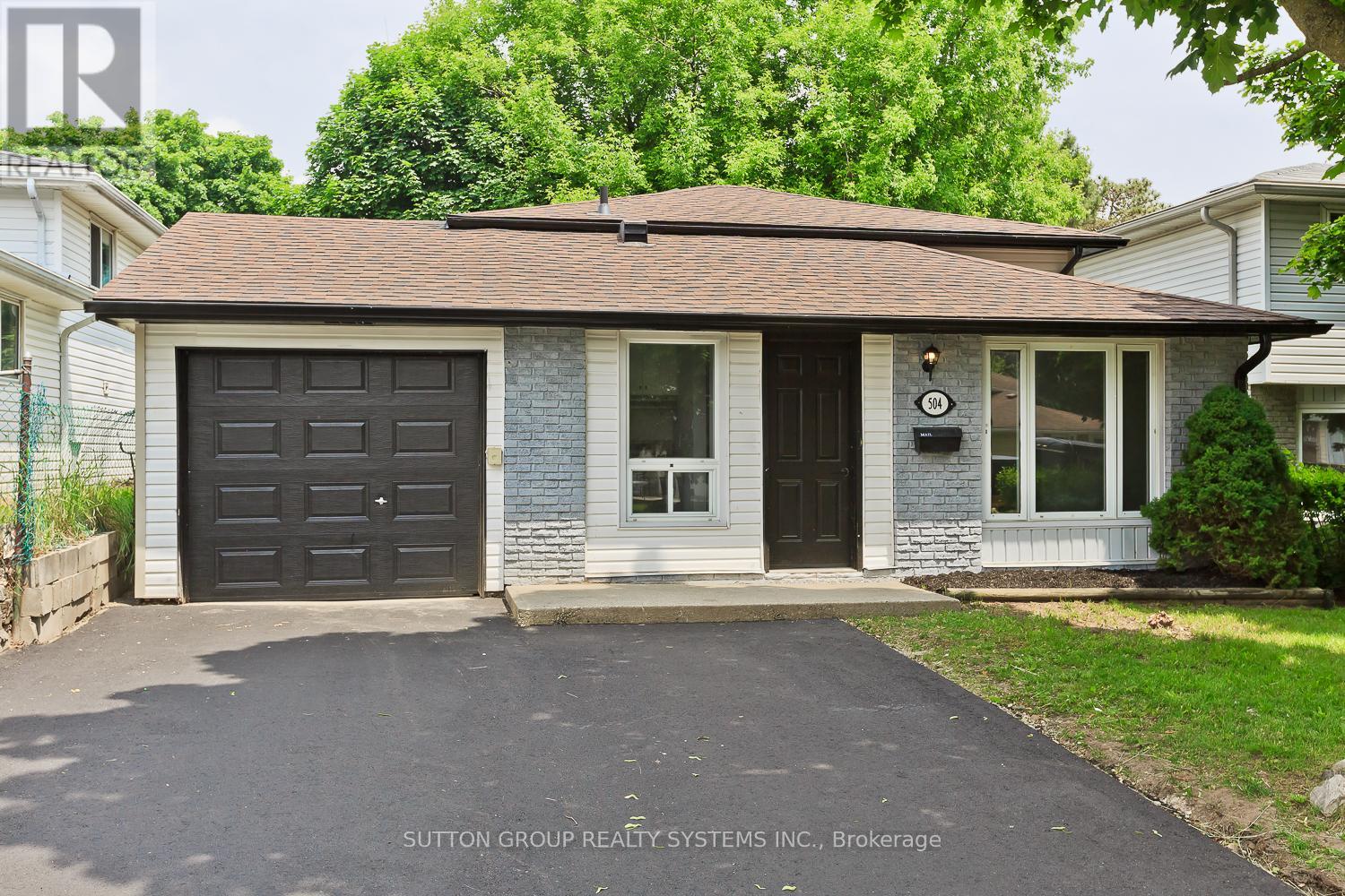 Property at 504 PINETREE CRESCENT image 1