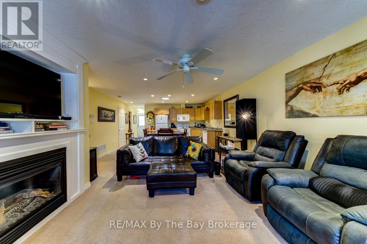 45 Meadow Lane, Wasaga Beach, Ontario  L9Z 0A2 - Photo 27 - S12047800