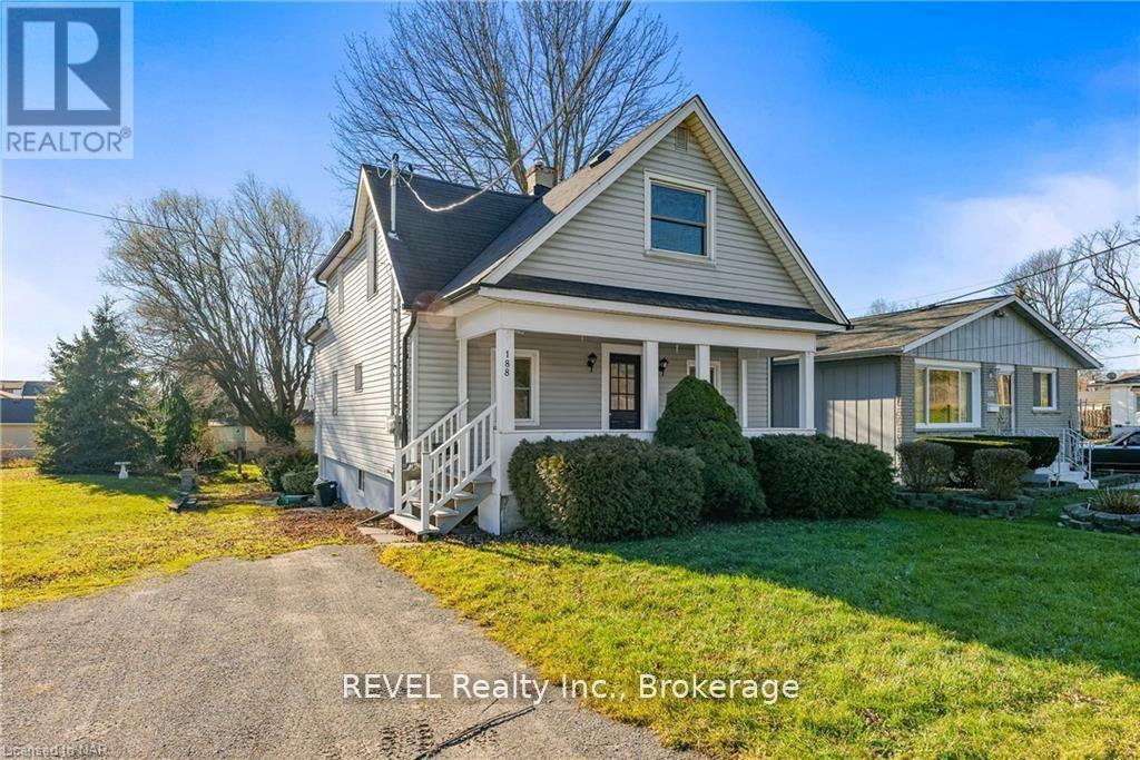188 Niagara Falls Road, Thorold, Ontario  L2V 1H8 - Photo 1 - X12261869