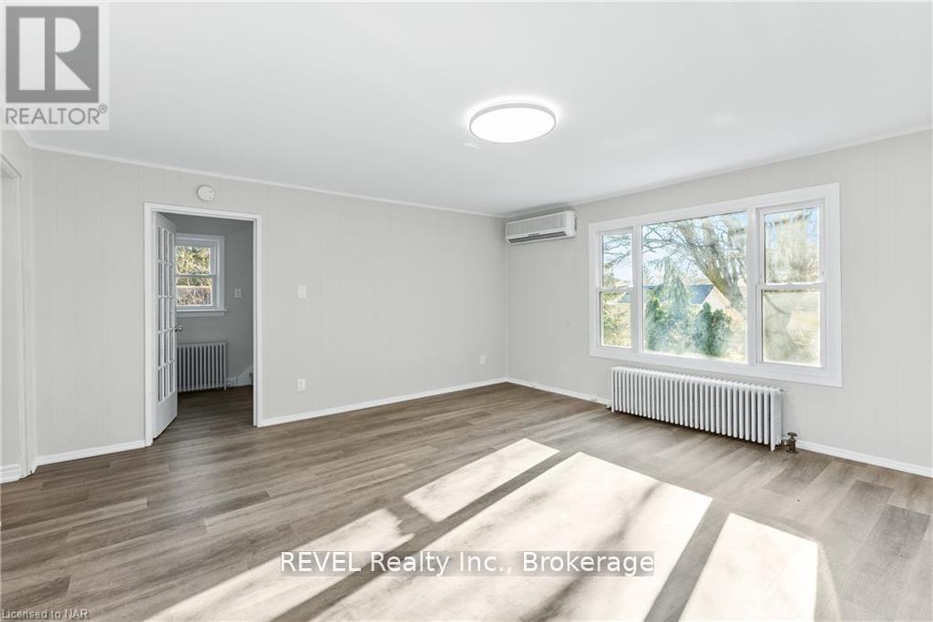 188 Niagara Falls Road, Thorold, Ontario  L2V 1H8 - Photo 16 - X12261869