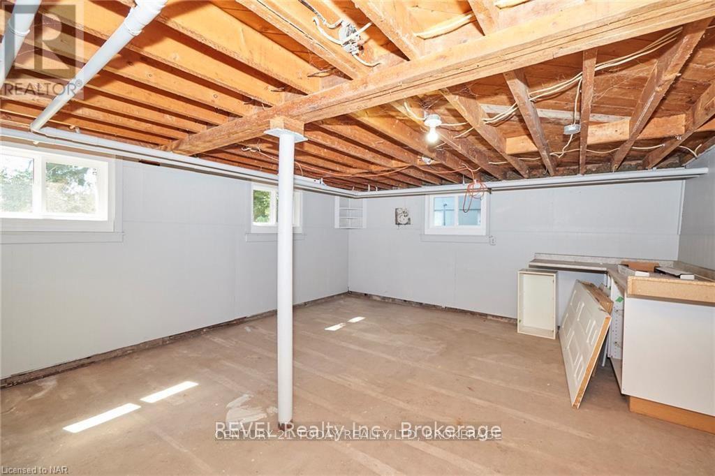188 Niagara Falls Road, Thorold, Ontario  L2V 1H8 - Photo 26 - X12261869