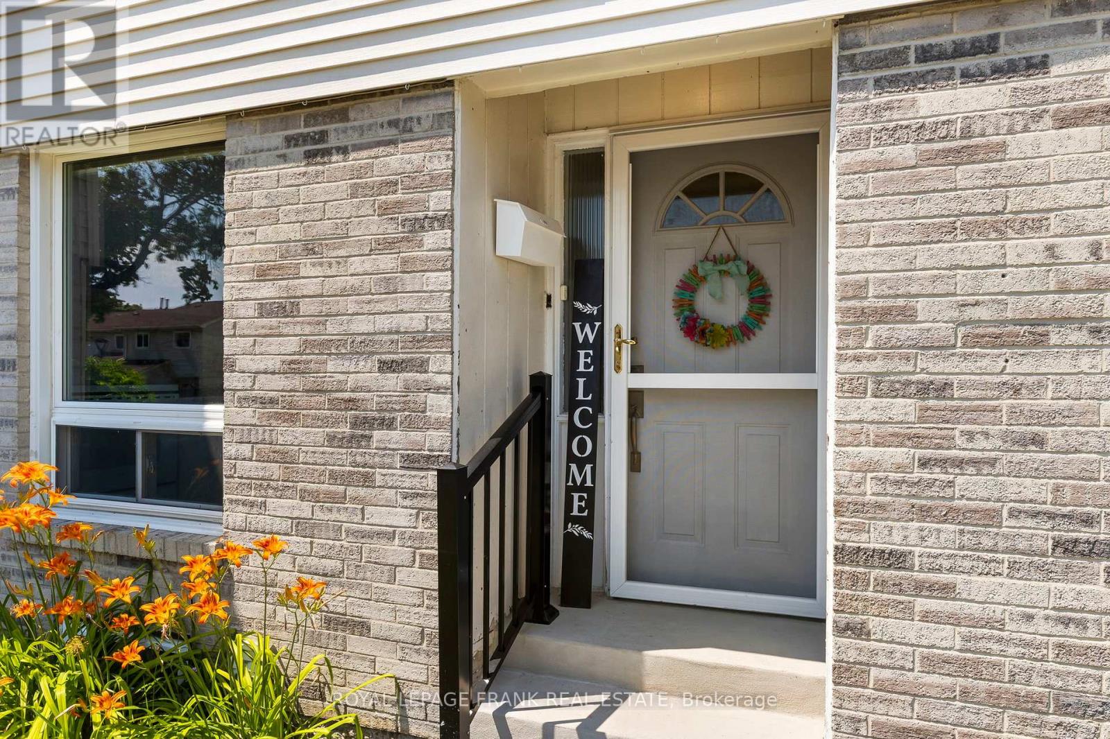 Property at 32 - 611 GALAHAD DRIVE image 4