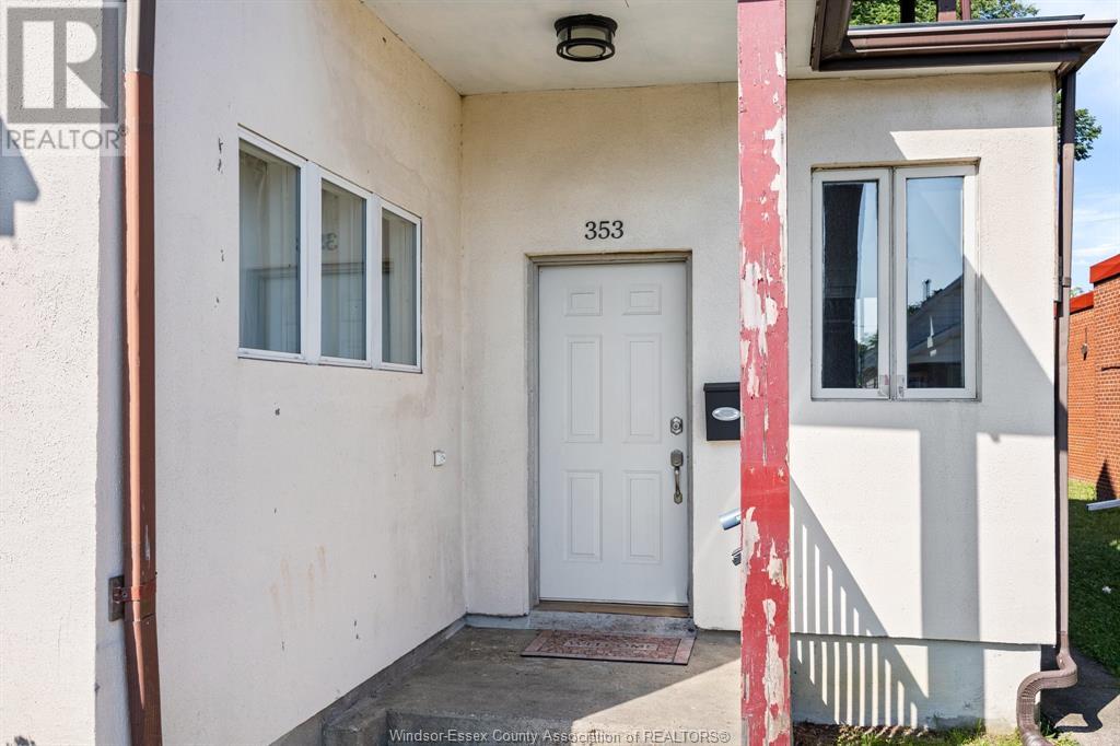 Property at 353-359 LOUIS image 3