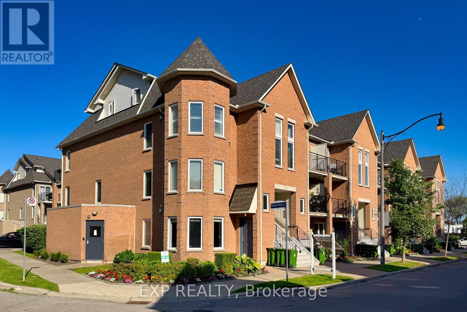 Property at 301 - 120 AERODROME CRESCENT image 2