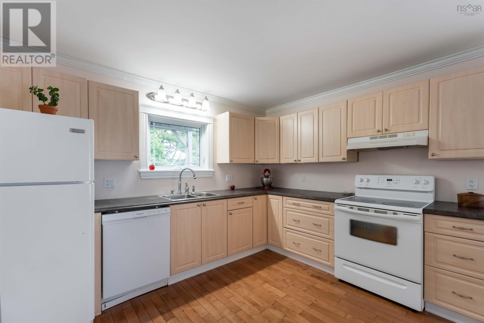 106 Queen Street, Digby, Nova Scotia  B0V 1A0 - Photo 14 - 202514270