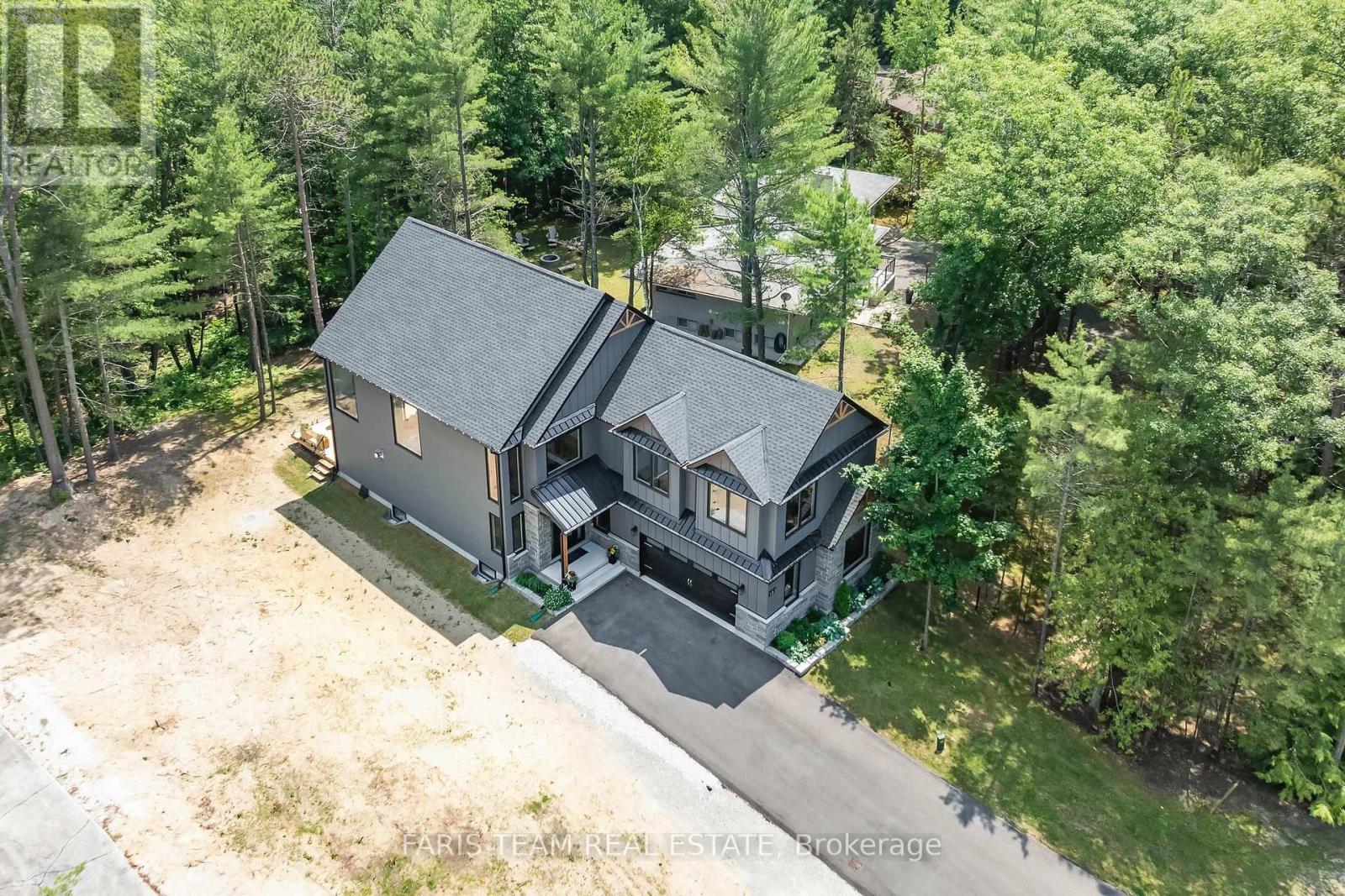 Property at 183 WOODLAND DRIVE image 3