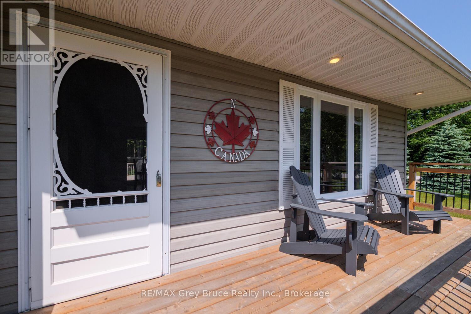 32 Sugarbush Road, South Bruce Peninsula, Ontario  N0H 2T0 - Photo 3 - X12261917