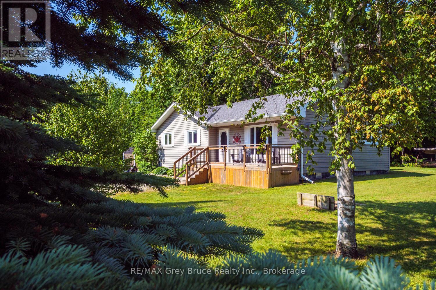 32 Sugarbush Road, South Bruce Peninsula, Ontario  N0H 2T0 - Photo 42 - X12261917