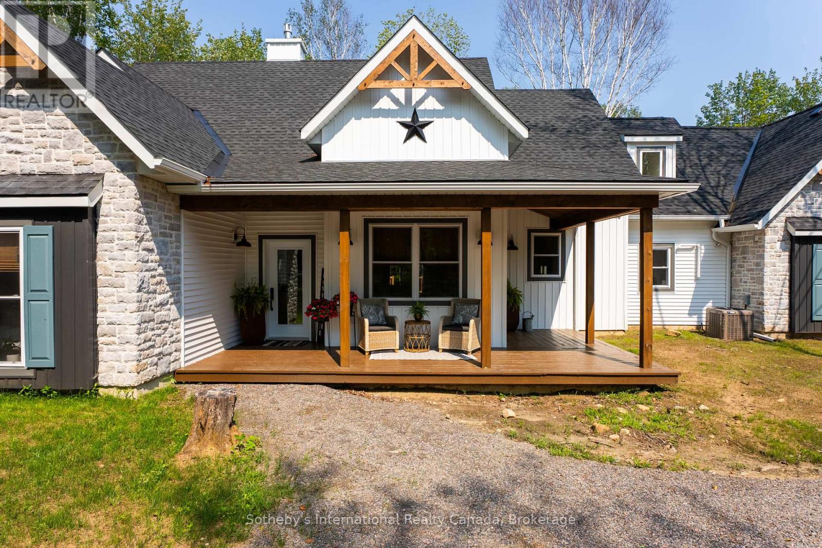 681 Doe Lake Road, Armour (Katrine), Ontario  P0A 1L0 - Photo 11 - X12261969