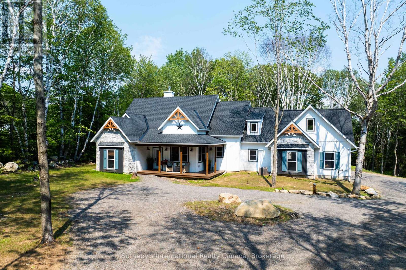681 Doe Lake Road, Armour (Katrine), Ontario  P0A 1L0 - Photo 2 - X12261969