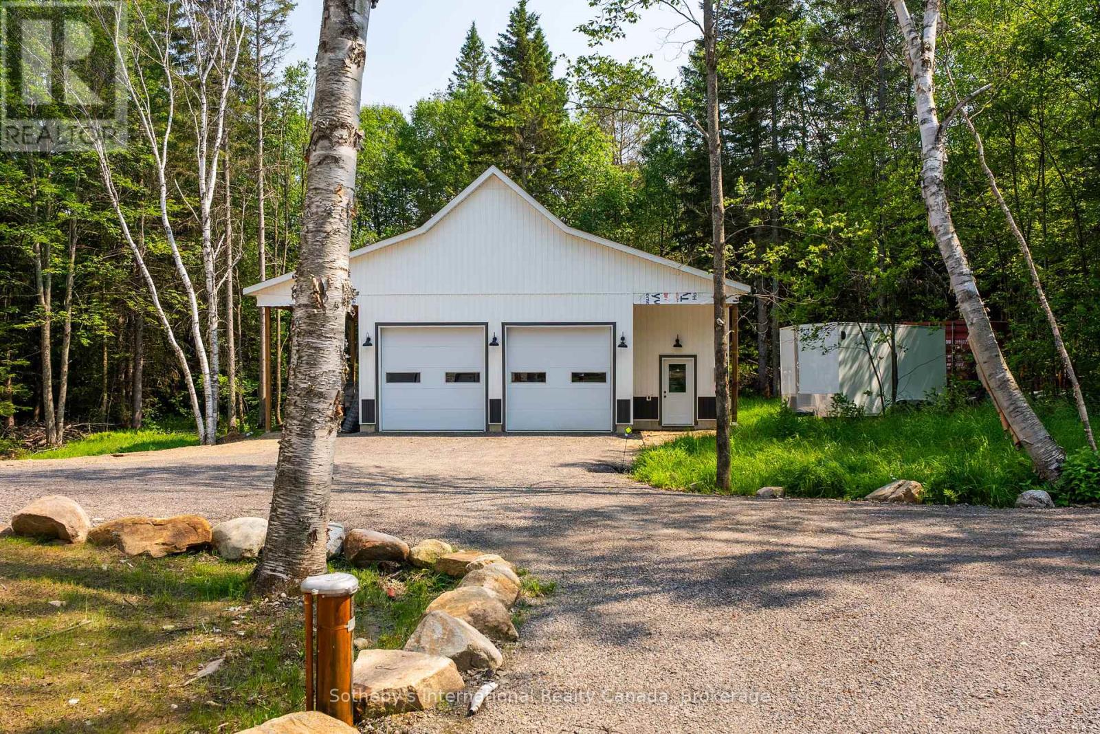 681 Doe Lake Road, Armour (Katrine), Ontario  P0A 1L0 - Photo 46 - X12261969