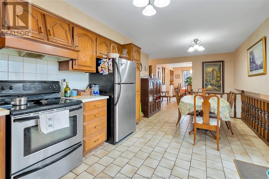 1625 Everts, Windsor, Ontario  N9B 3E4 - Photo 10 - 25010223