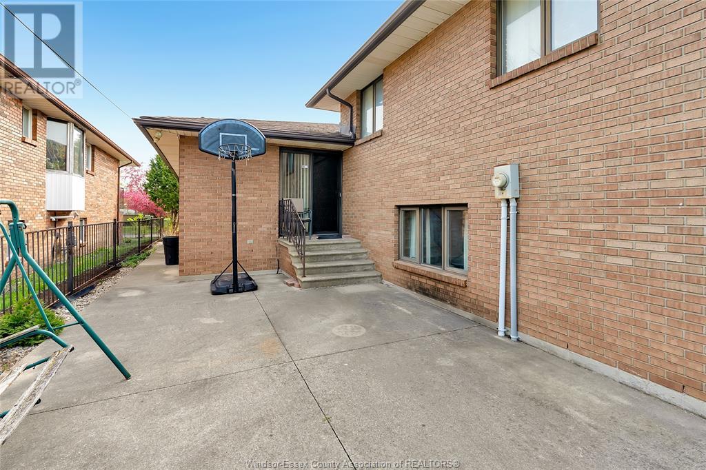 1625 Everts, Windsor, Ontario  N9B 3E4 - Photo 27 - 25010223