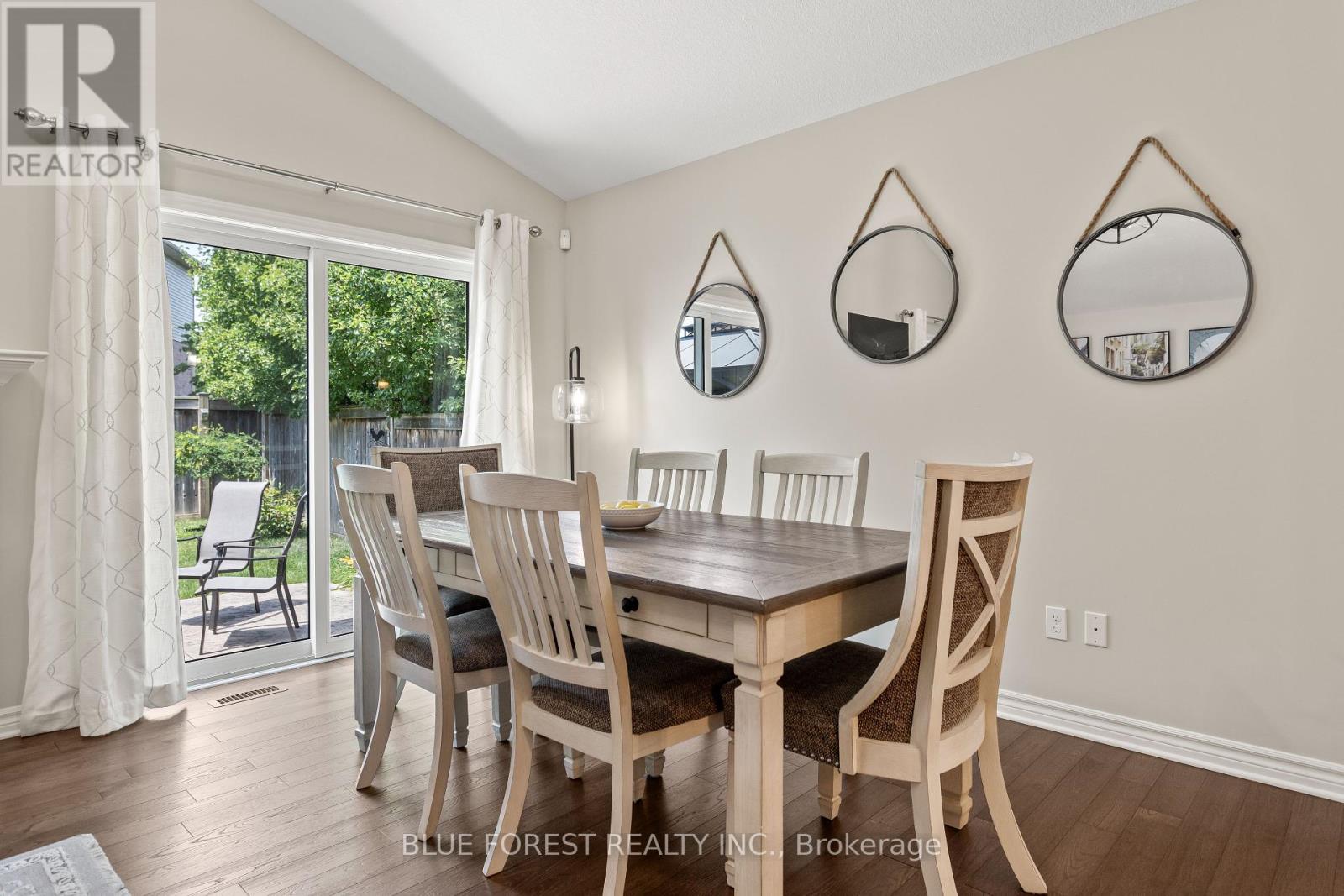 42 Hickory Lane, St. Thomas, Ontario  N5R 6K9 - Photo 13 - X12261743