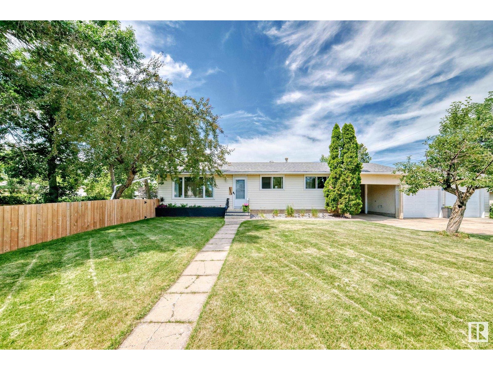 Property at 8510 150 ST NW image 1