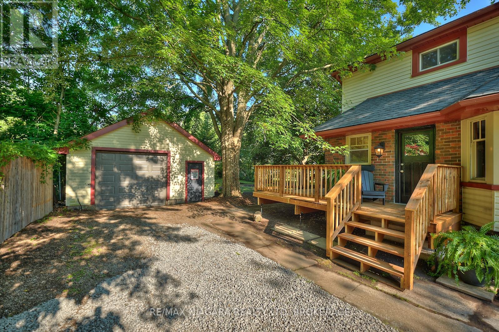 Property at 207 SOUTH MILL STREET image 4