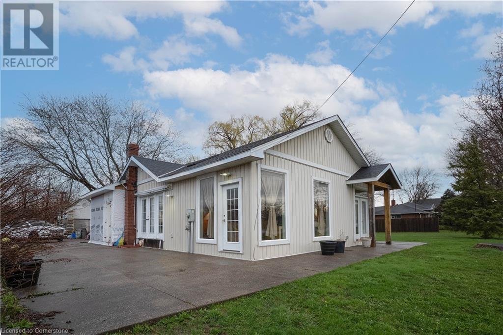 Property at 1093 SUNSET Drive image 2