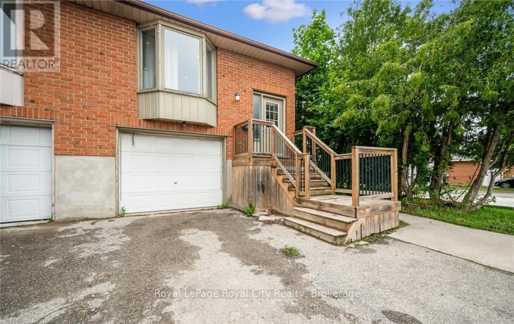 Property at 1236 OTTAWA STREET S image 1