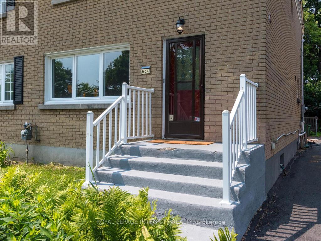 Property at 904 KIRKWOOD AVENUE image 4
